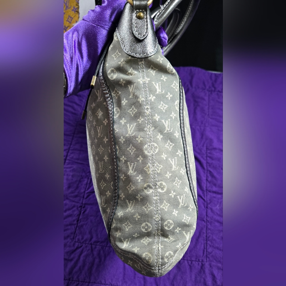 Louis Vuitton Mini Lin Monogram Besace Angele Platine Shoulder Bag - Picture 5 of 12